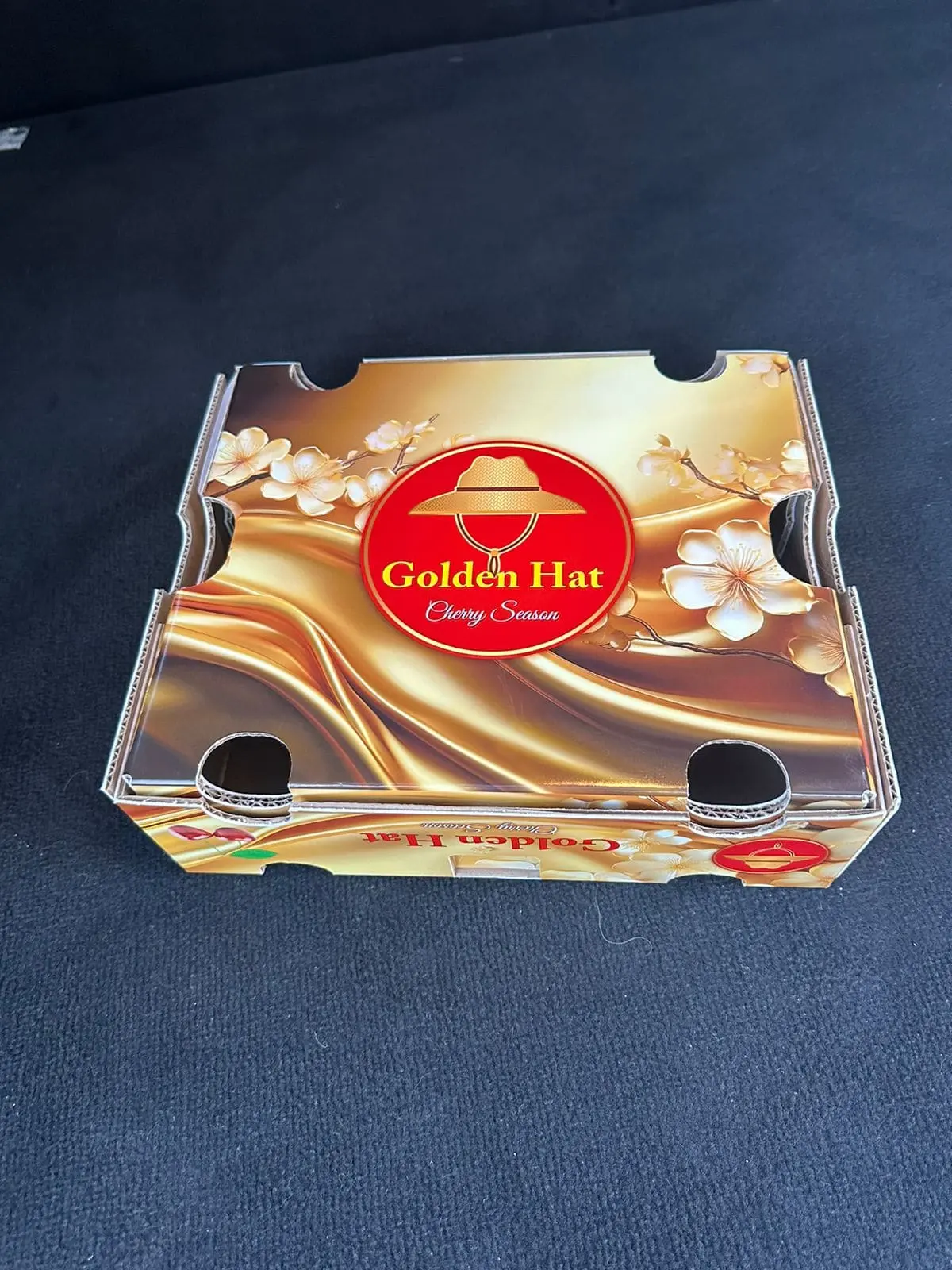 Caja de cerezas Golden Hat